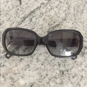Coach “Georgette” sunglasses